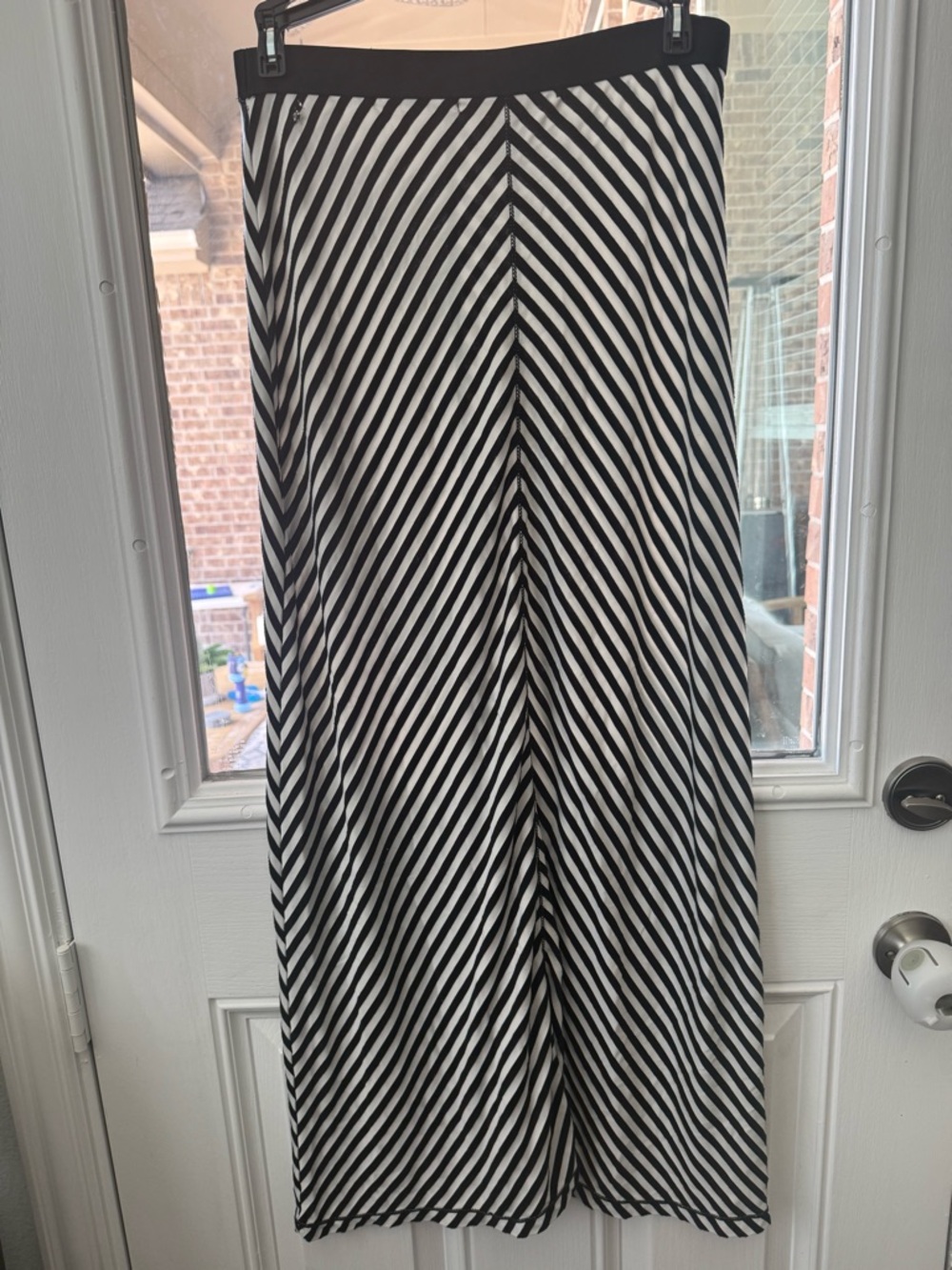 Max Studio Black & White Diagonal Stripe Maxi Skirt